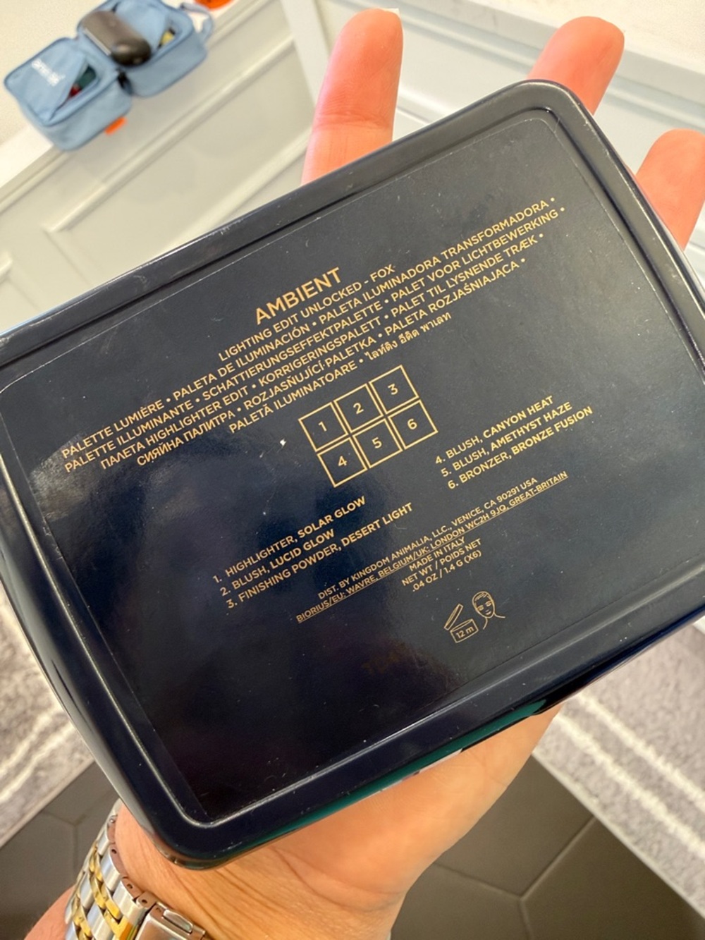 Hourglass Fox Design Makeup Palette - limited edition - Picture 4 of 4